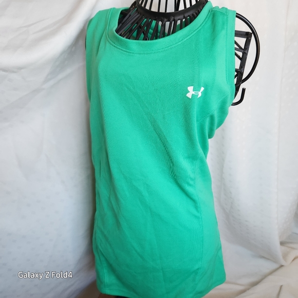 UNDER ARMOUR WOMEN'S GREEN HEATGEAR FITTED RACERBACK TANK SMALL - Picture 1 of 1